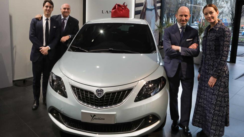 Αναβαθμισμένη και με νέο χρώμα η Lancia Ypsilon